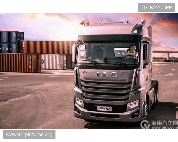 凯发奔驰宝马：豪华车市场的领军品牌，品牌历史与核心竞争力深度剖析